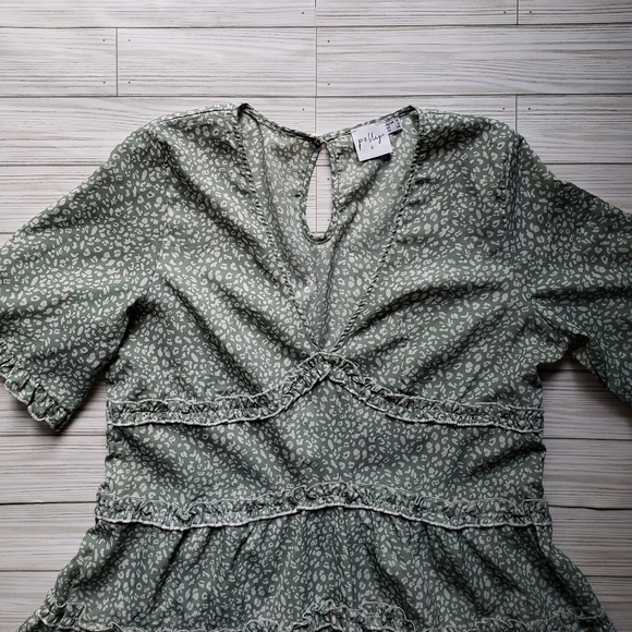 Princess Polly Green Leopard Cheetah Tiered Dress - Picture 5 of 10